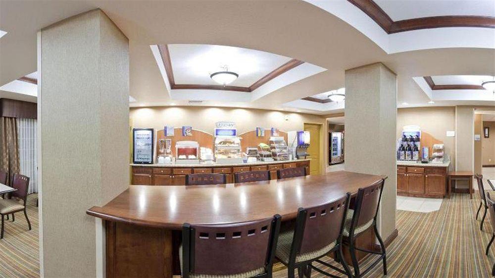 Holiday Inn Express Hotel & Suites Willows By Ihg Zewnętrze zdjęcie
