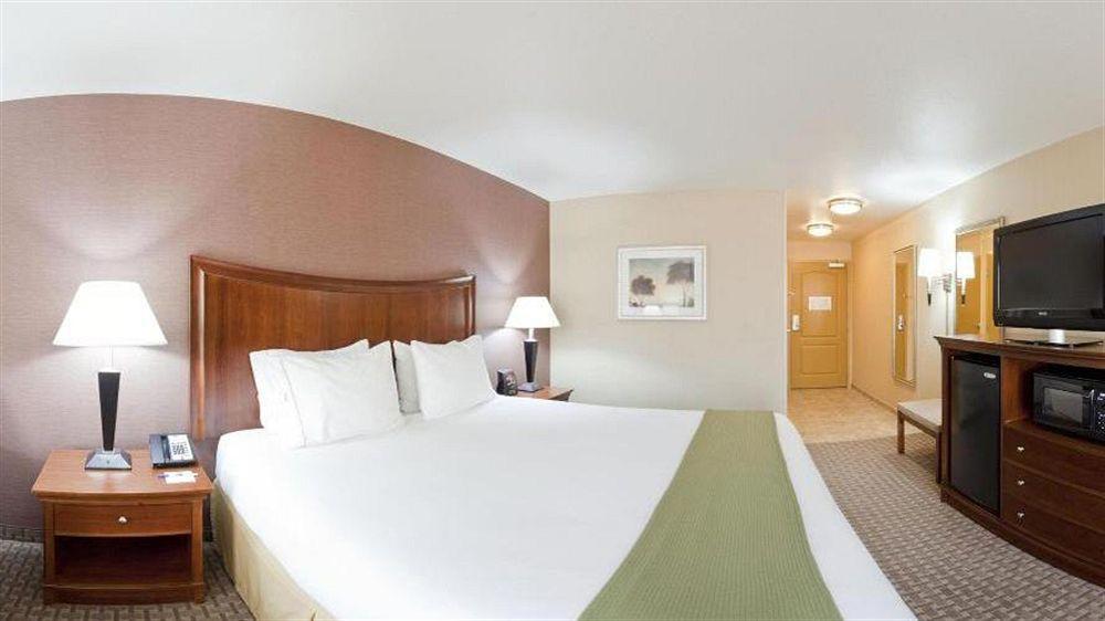 Holiday Inn Express Hotel & Suites Willows By Ihg Zewnętrze zdjęcie