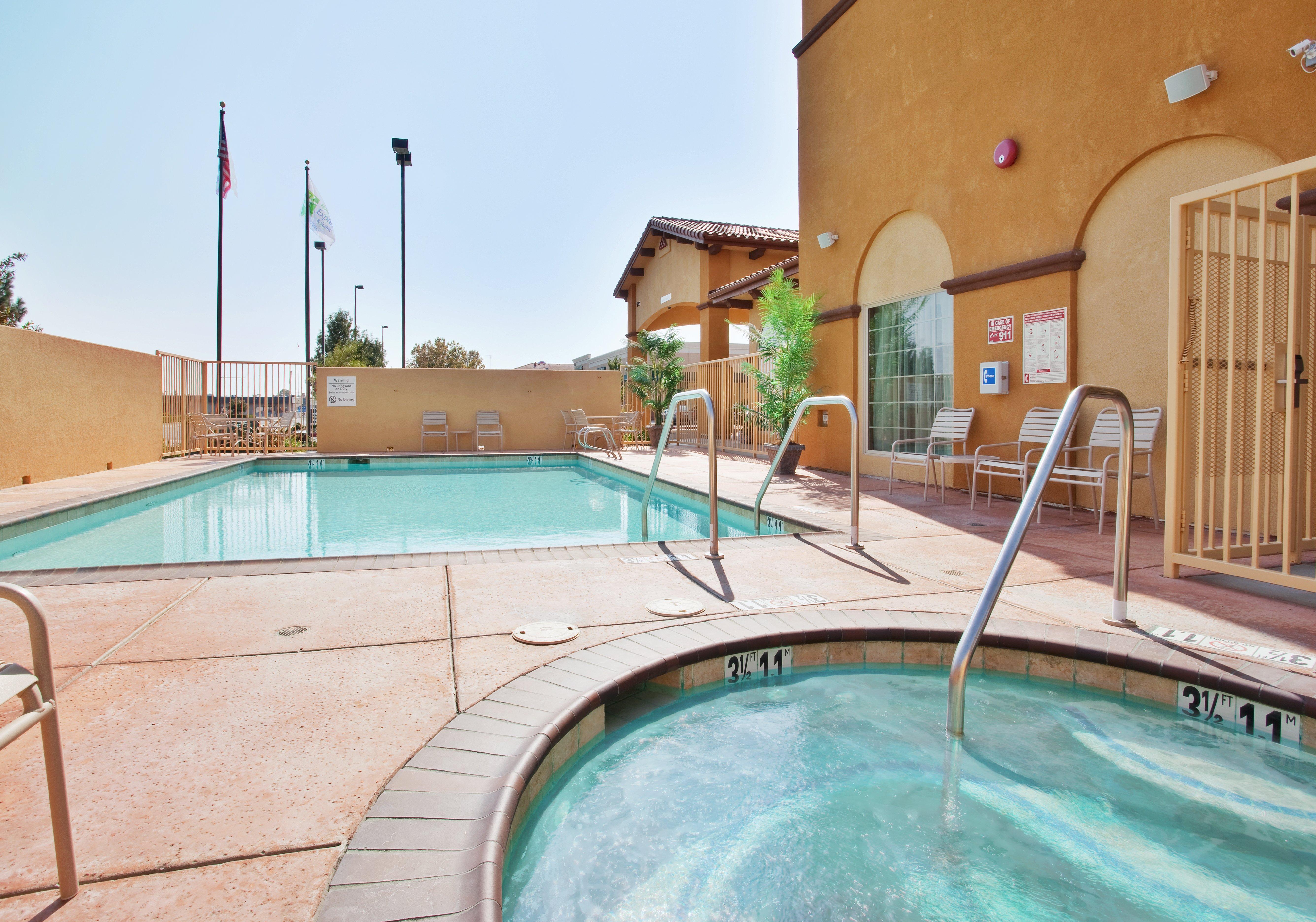 Holiday Inn Express Hotel & Suites Willows By Ihg Zewnętrze zdjęcie