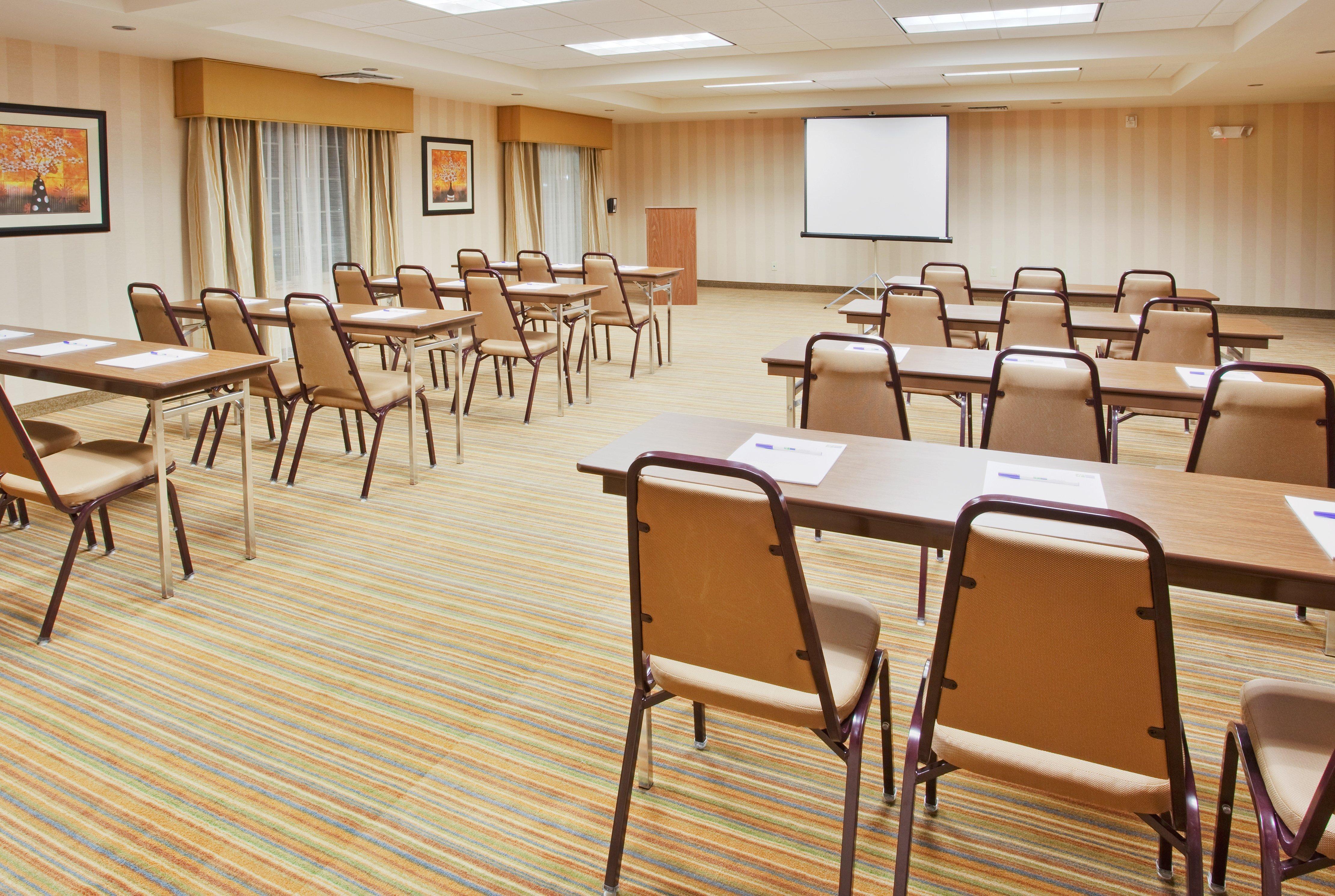 Holiday Inn Express Hotel & Suites Willows By Ihg Zewnętrze zdjęcie