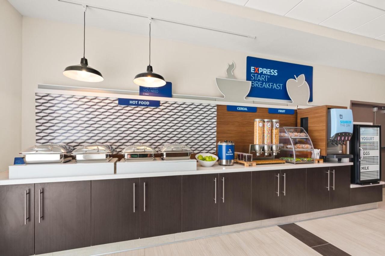 Holiday Inn Express Hotel & Suites Willows By Ihg Zewnętrze zdjęcie