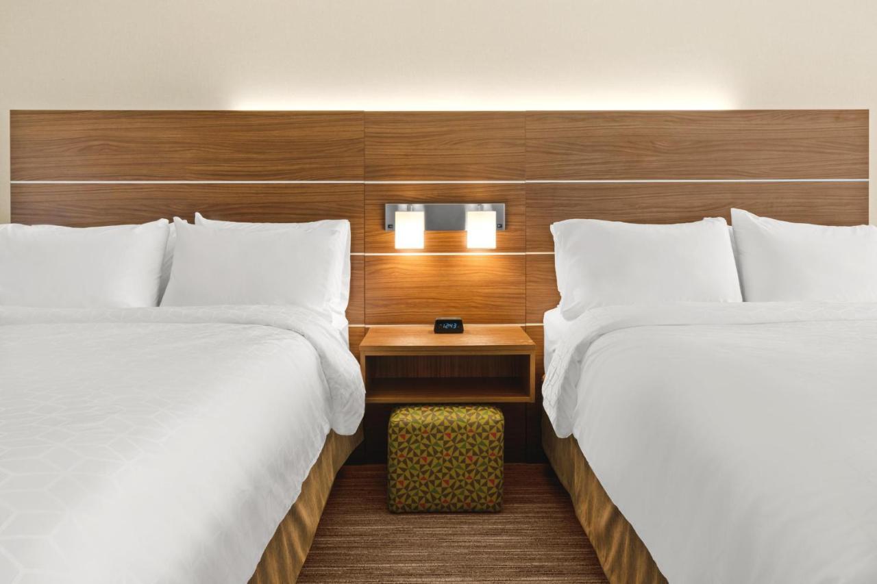Holiday Inn Express Hotel & Suites Willows By Ihg Zewnętrze zdjęcie